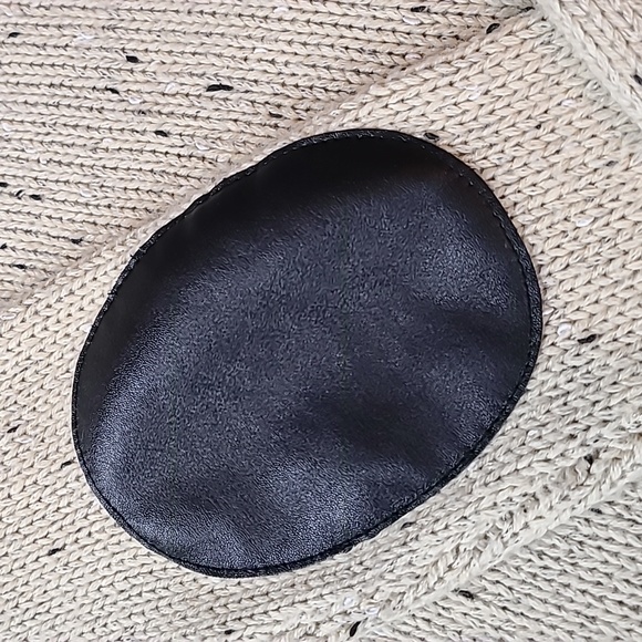 Market & Spruce Button Back Sweater - Picture 13 of 13